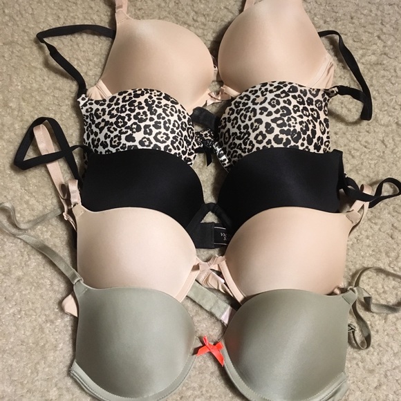 5 Victoria’s Secret Bras - Picture 2 of 8